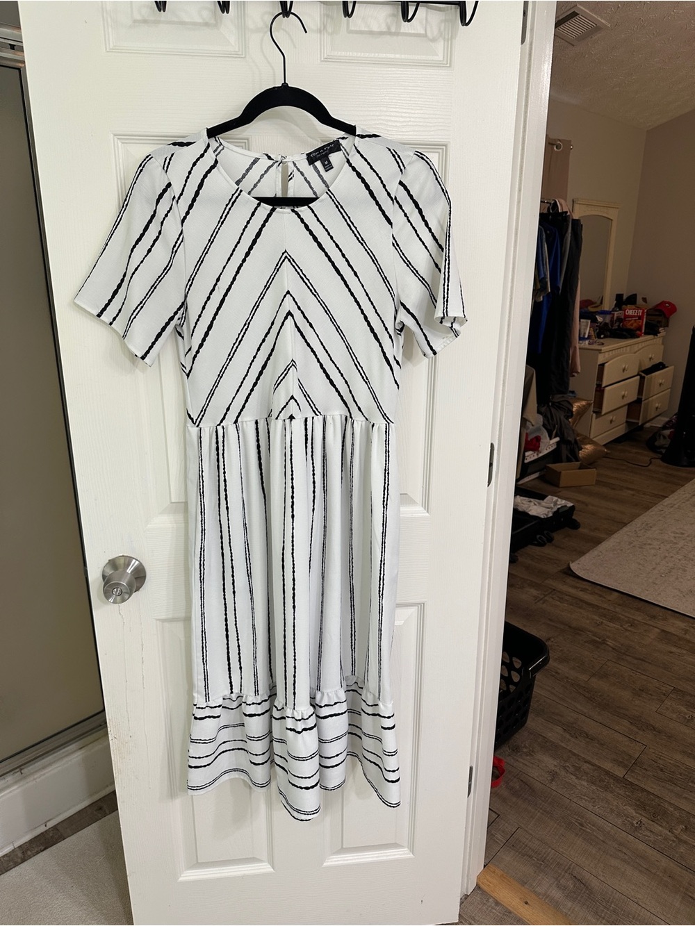 tea n rose White Midi Dress with Black Stripe Detail